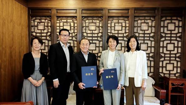 由中国国际中文利生手机版下载官方网站